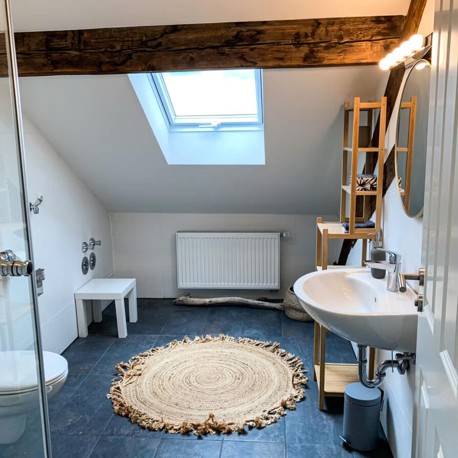 Gemütliches Badezimmer