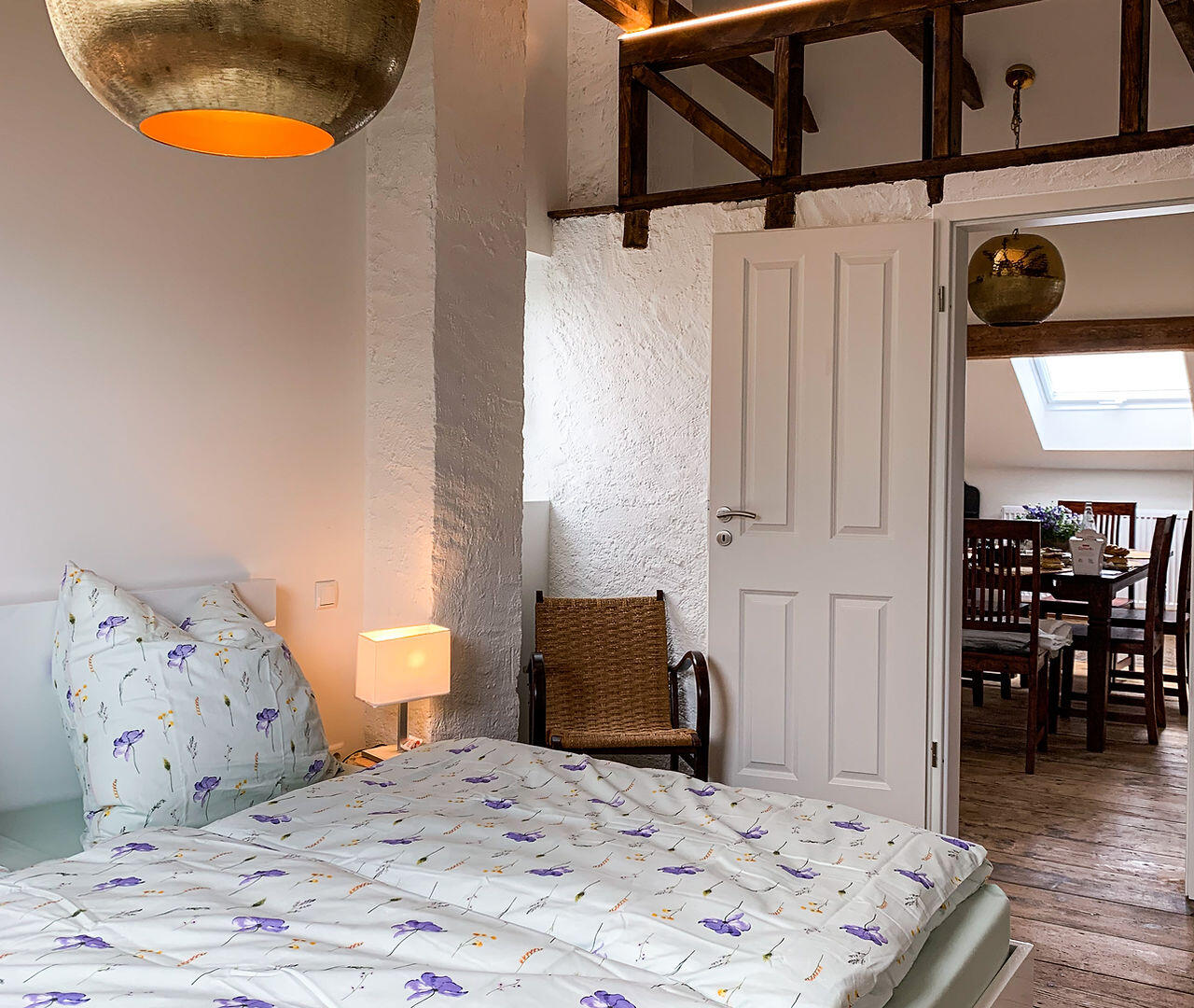 Schlafzimmer mit Doppelbett für 2 Personen